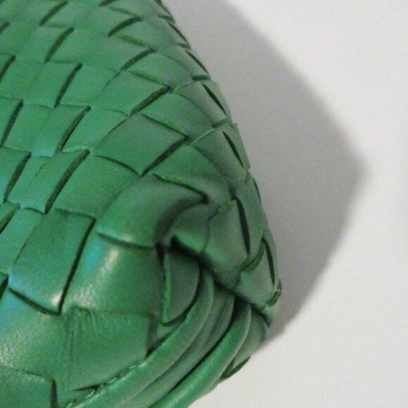 BOTTEGA VENETA  Nappa Intrecciato Nodini Crossbody bag - Picture 12 of 16